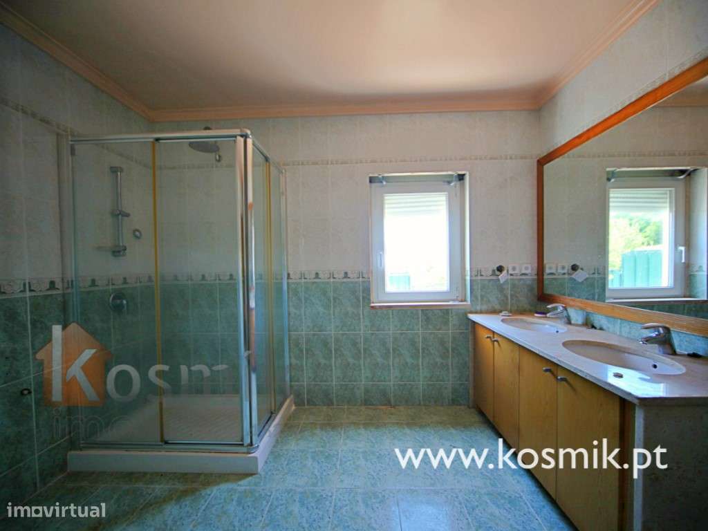 Moradia bifamiliar de Luxo para recuperar V5 + V5 :: Bucelas - Lour...-58