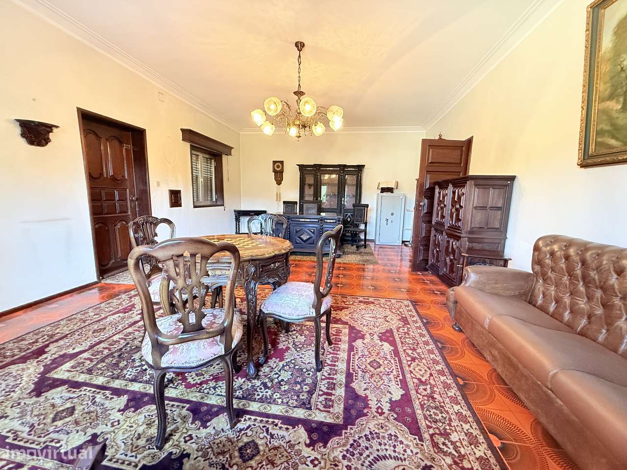 Moradia T7 | Elevador | Box 6 Carros | Jardim | 600m2 | Gondomar-8