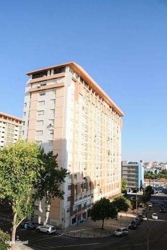 T1  (ESTUDIO) mobilado,  luminoso e  acolhedor Av Novas - Grande imagem: 2/28