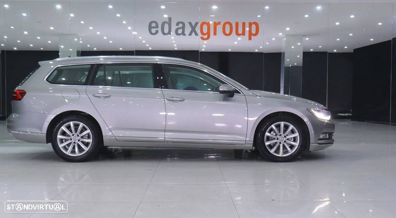 VW Passat Variant 2.0 TDi Highline DSG - 2