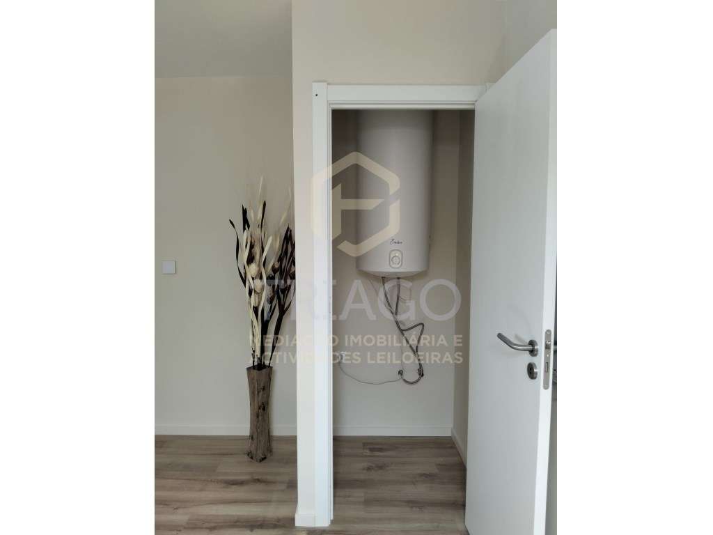 Moradia T2 mais 2 Assoalhadas Centro Benavente - Tudo à Sua Porta-15