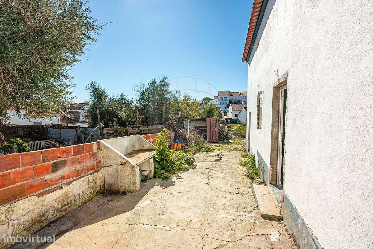 Moradia T4 para venda-9