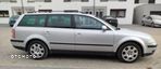 Volkswagen Passat 1.6 Basis - 20