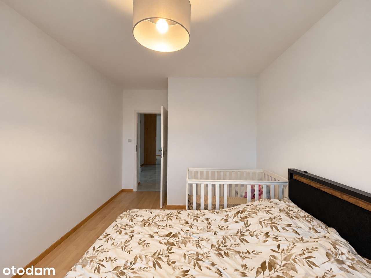 Nowoczesne mieszkanie 51 m² z balkonem i dwoma miejscami postojowymi-4
