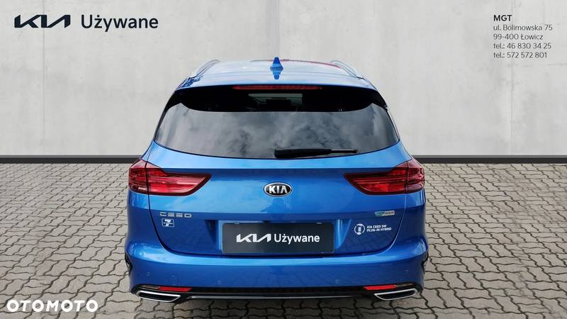 Kia Ceed - 4