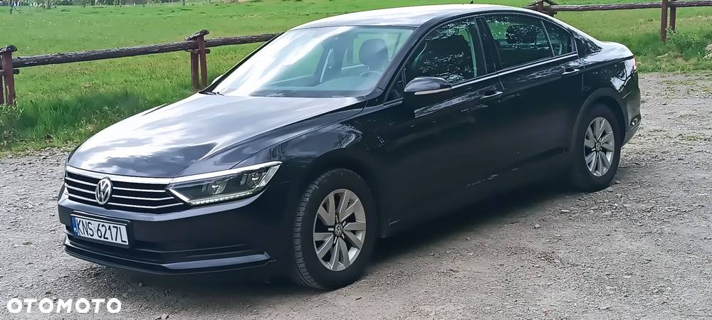 Volkswagen Passat 2.0 TDI BMT Trendline - 8