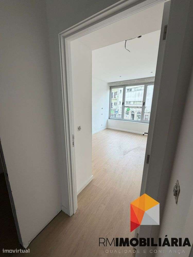 Apartamentos T2+1 NOVOS em Costa Cabral-9