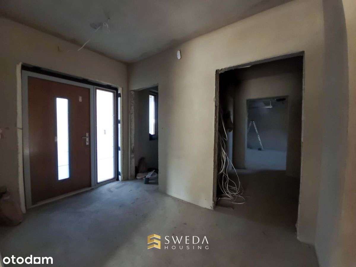 Wyjątkowy dom nad jeziorem z olbrzymim potencjałem-16