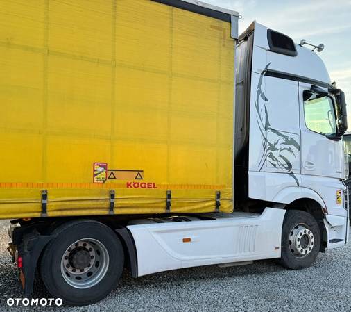 Mercedes-Benz Actros 1845 Giga Space - 8