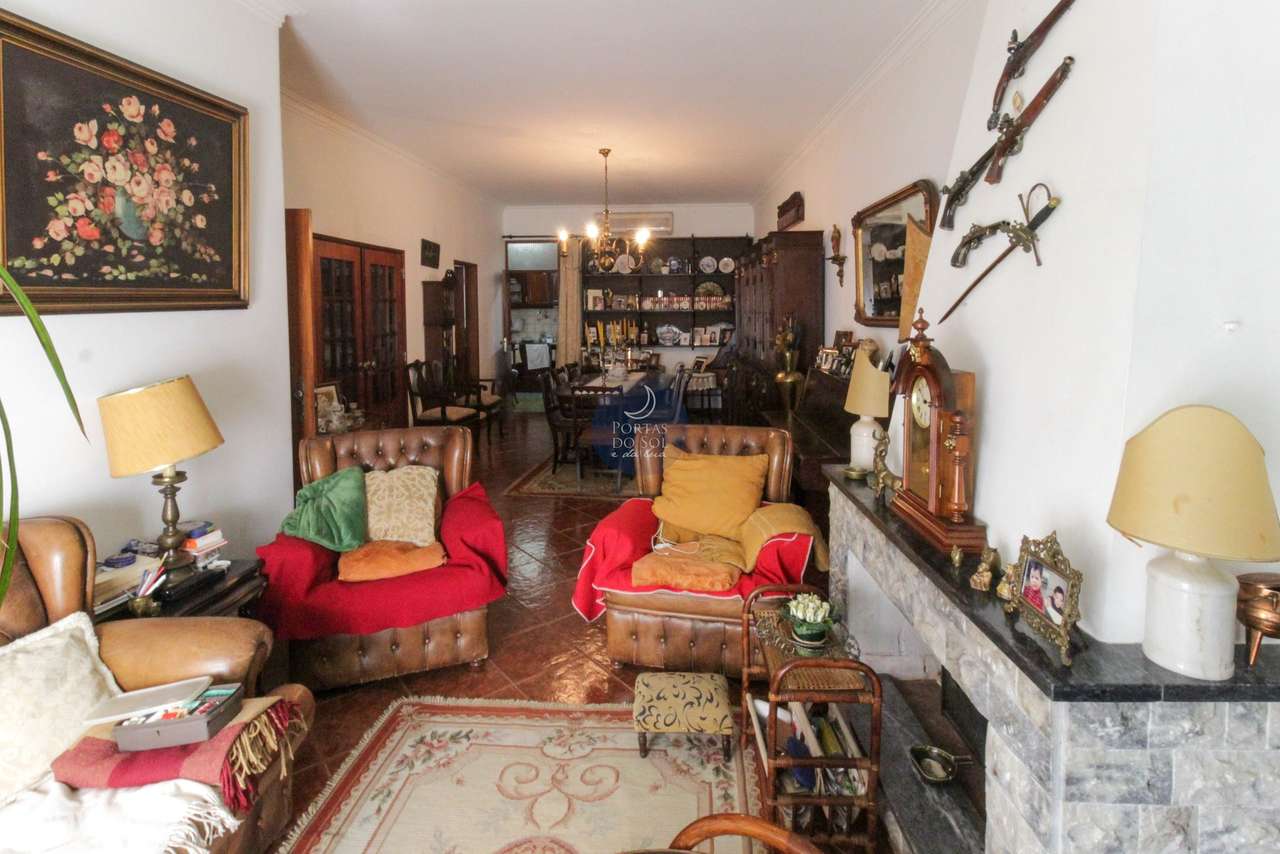 Moradia V5 c garagens, terraço e loja - planalto. - Grande imagem: 4/35