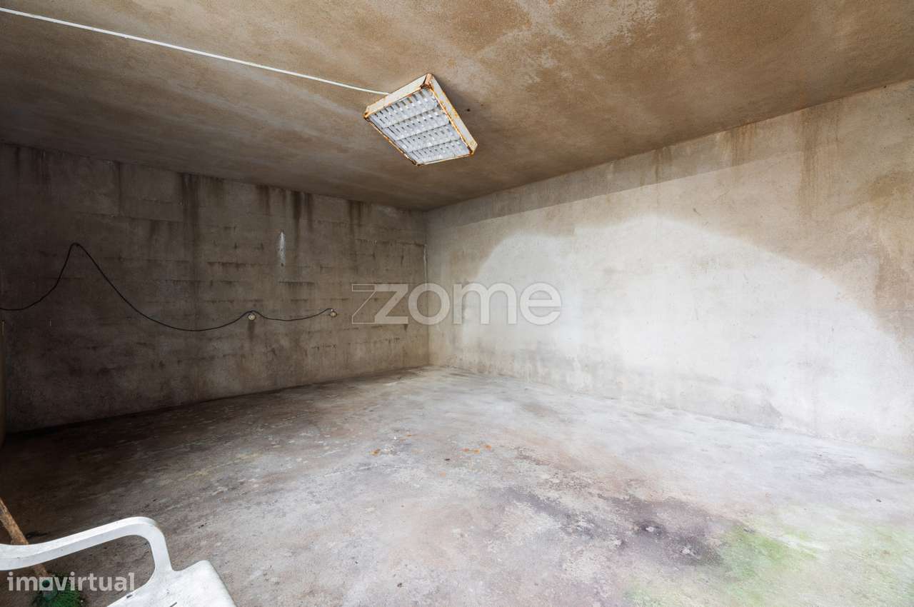 Prédio T4 de utilização mista em Panoias - Braga - Grande imagem: 3/13