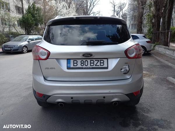 Ford Kuga 2.0L TDCi DPF Titanium - 4