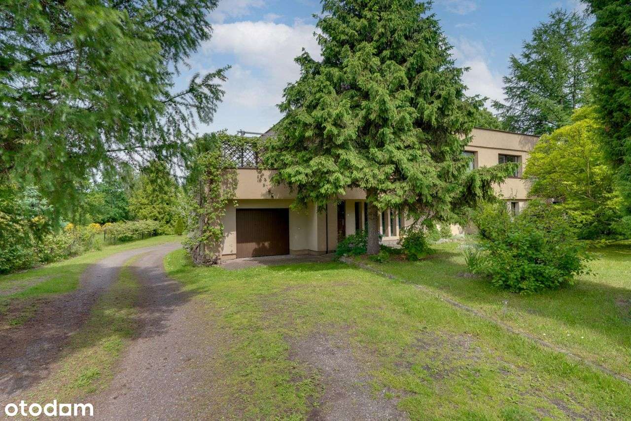 Okazja! Dom dwurodzinny. Duża działka. Borowa Wieś-1