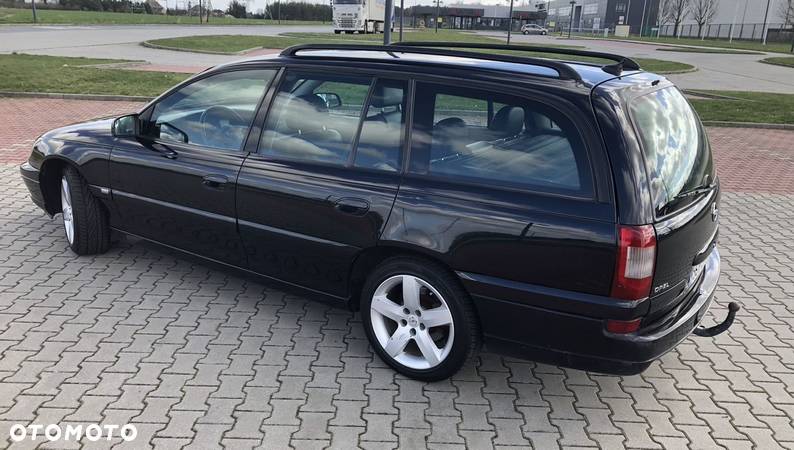 Opel Omega - 4