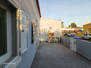 Moradia Térrea T3, Totalmente Remodelada, em Setúbal - Grande imagem: 2/27