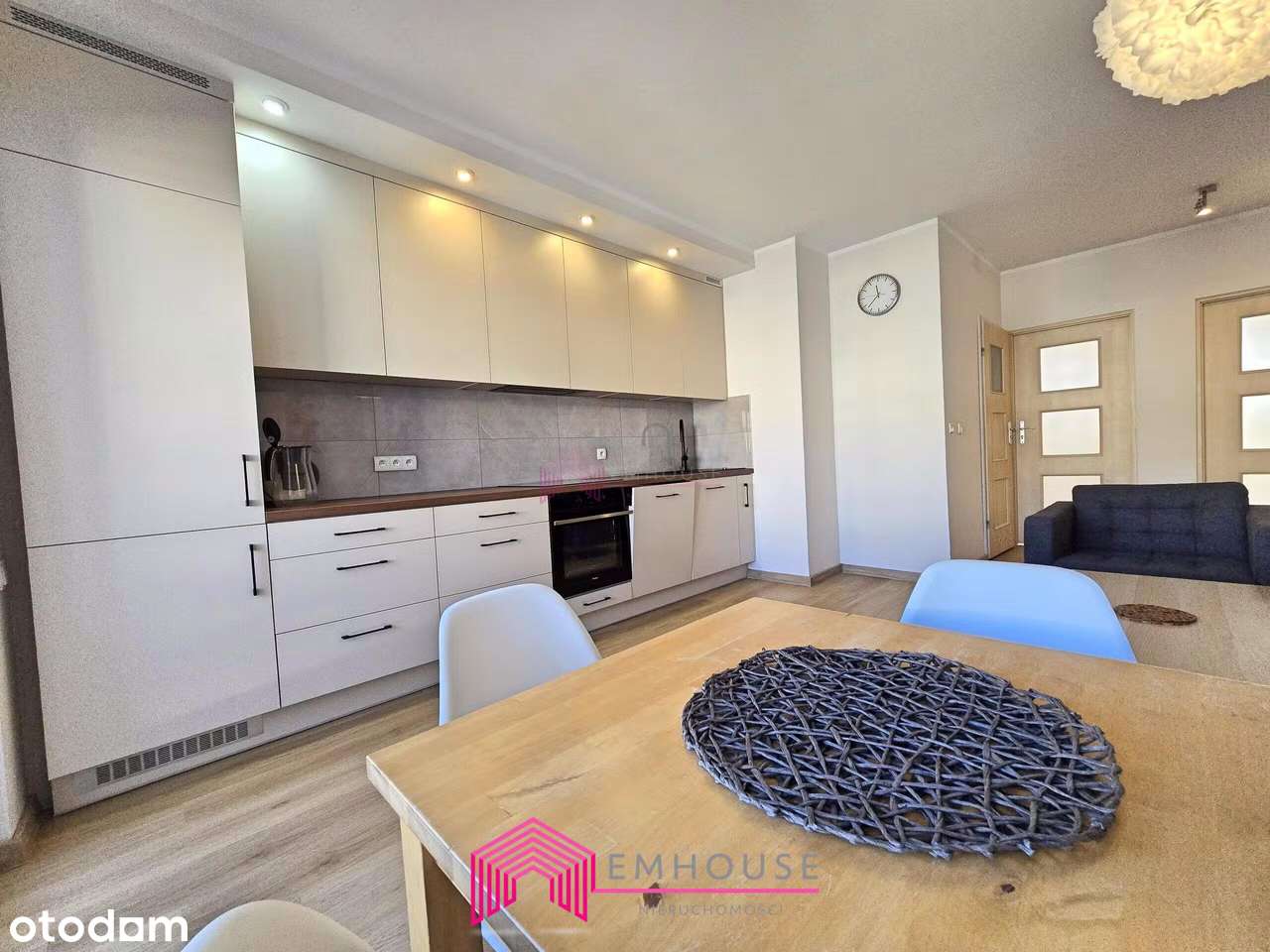 Mieszkanie 3 pokojowe  z miejscem postojowym w hali garażowej - Pełny obrazek: 4/13