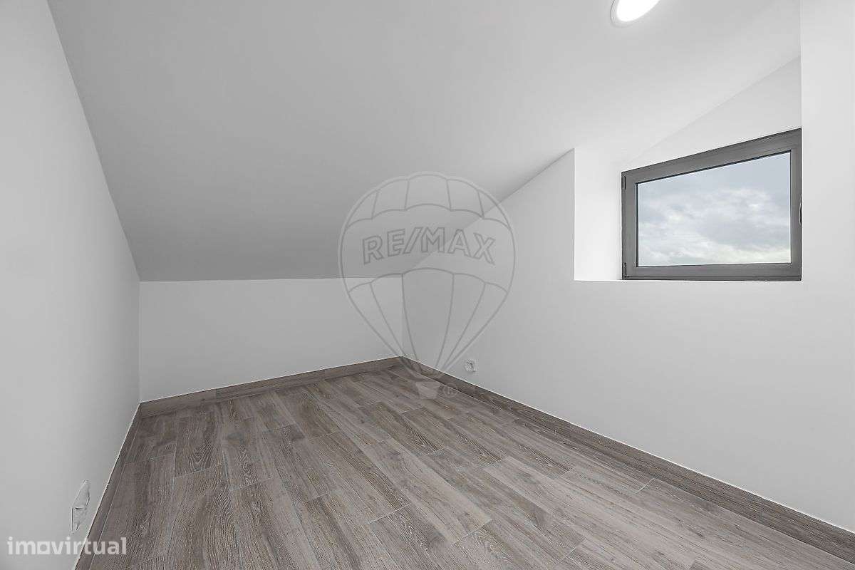 Moradia T1 para arrendamento - Grande imagem: 4/14