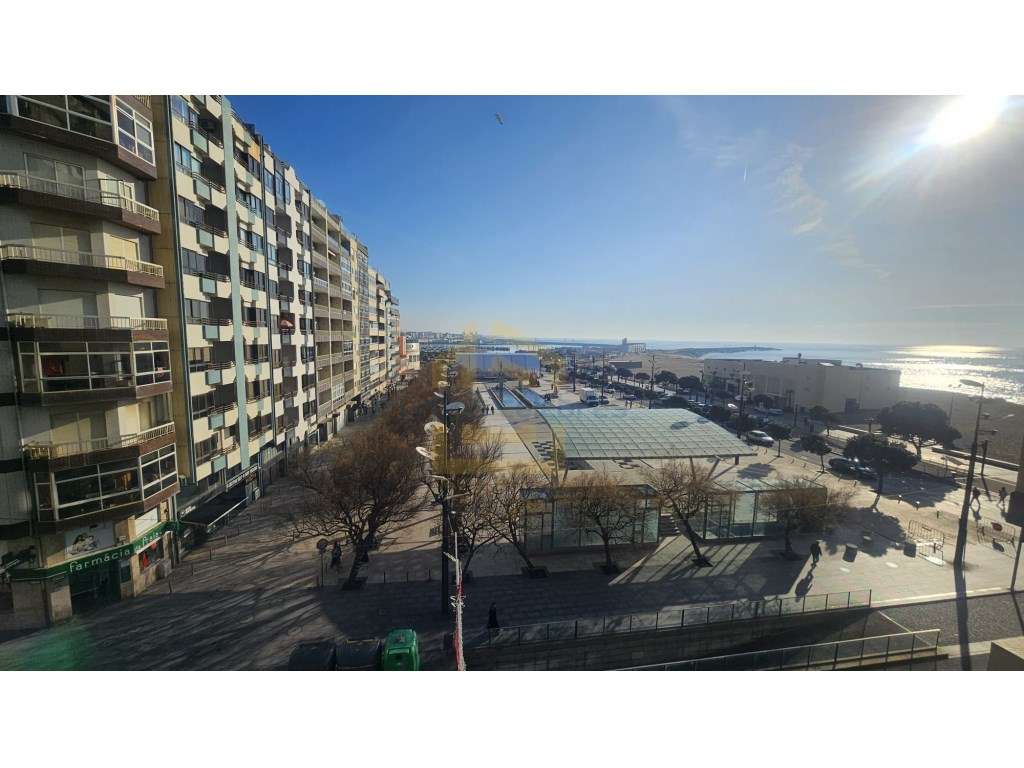 Apartamento T2 com vista mar frente á praia - 1.ª Linha de Mar -Póv...-44