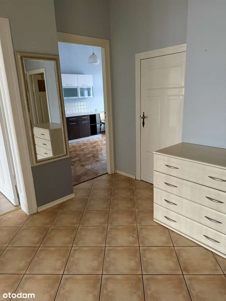 Przestronne 4-pokojowe mieszkanie z balkonem - Pełny obrazek: 5/6