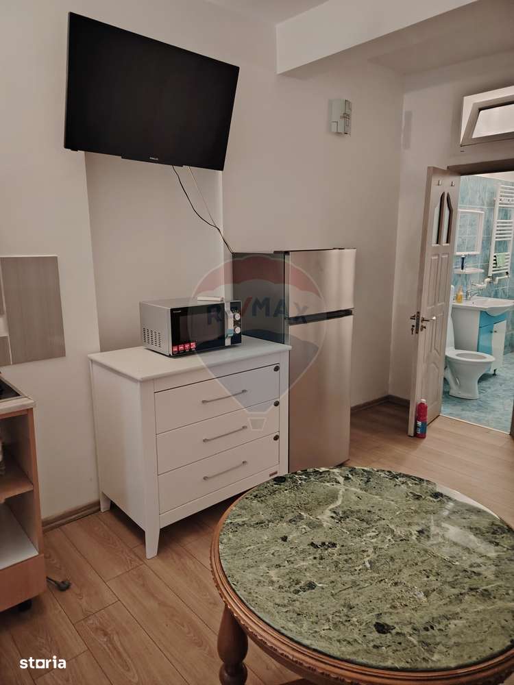Garsoniera zona ultracentrala  de închiriat - Imagine principală: 2/6