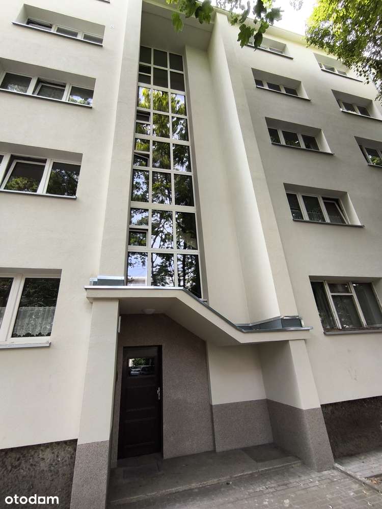 Centrum ul. Grabiszyńska 48m2, Media miejskie, Balkon !!!-13