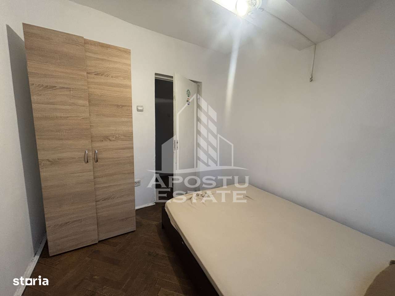 Apartament cu 3 camere si două băi in zona Sagului, decomandat - Imagine principală: 4/9