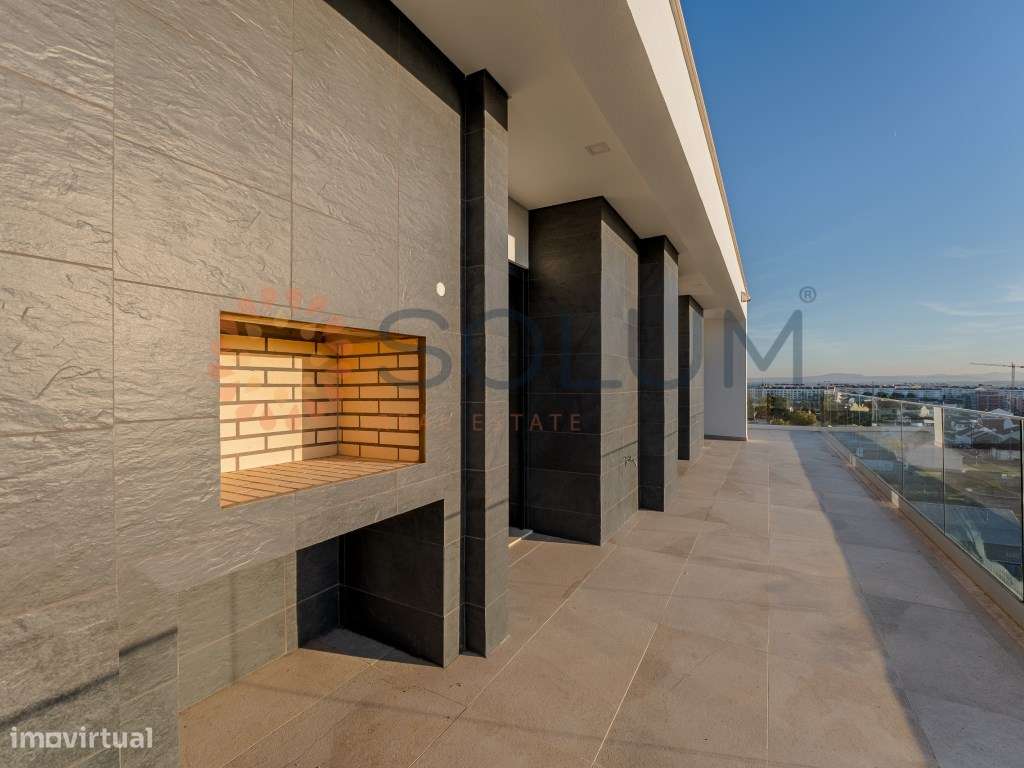 Penthouse de Luxo com piscina - Montijo-7