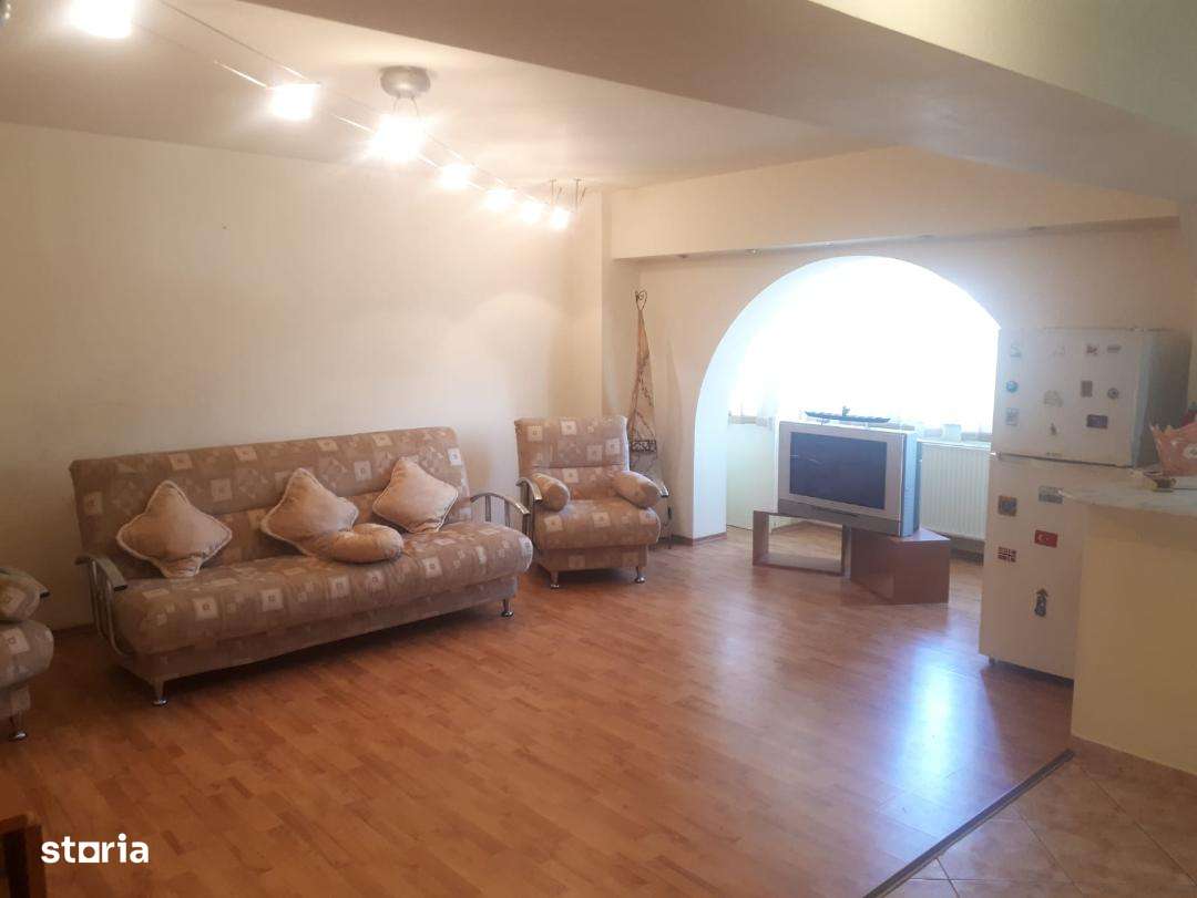 Apartament 3 camere ICFrimu et1/4 ,vedere pe 2 parti,gen S-uri - Imagine principală: 1/10