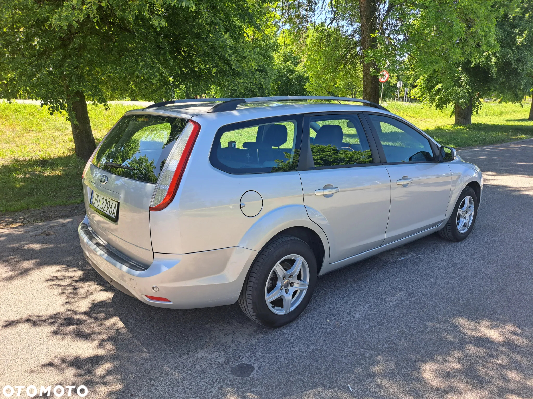 Ford Focus 1.6 16V Ambiente - 7