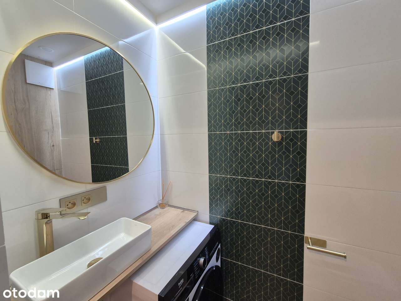 Przestronne i słoneczne mieszkanie! 20min kolejką do Centrum Warszawy!-7