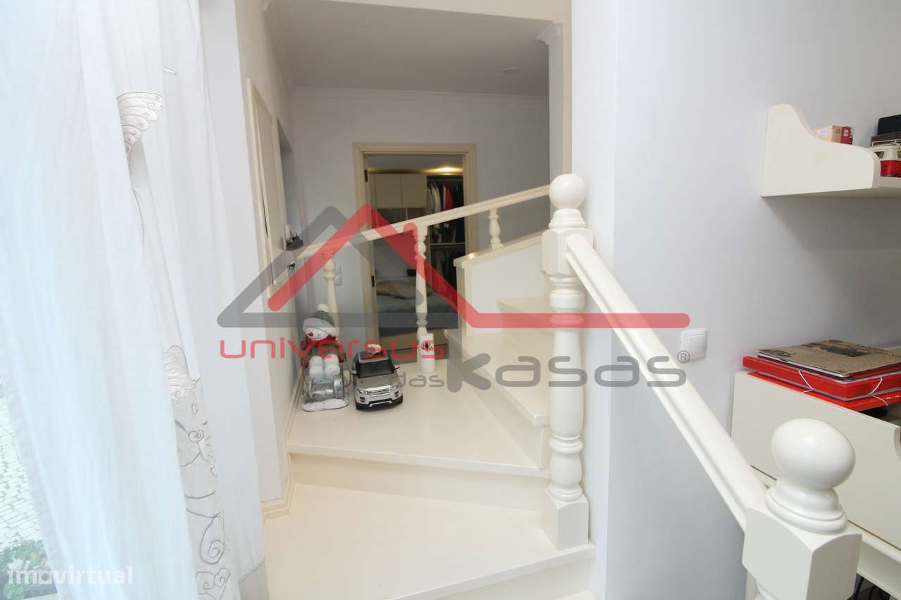 Moradia Isolada V3 com Piscina e Garagem - Terrugem, Sintra-36