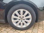 Volkswagen Passat 2.0 TDI DPF Highline - 31