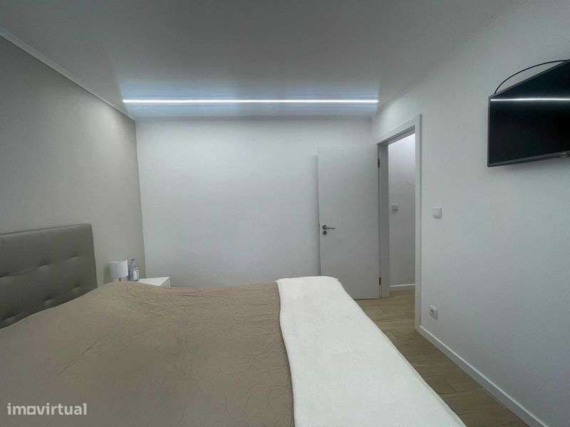 Apartamento T3 totalmente renovado - Grande imagem: 5/12