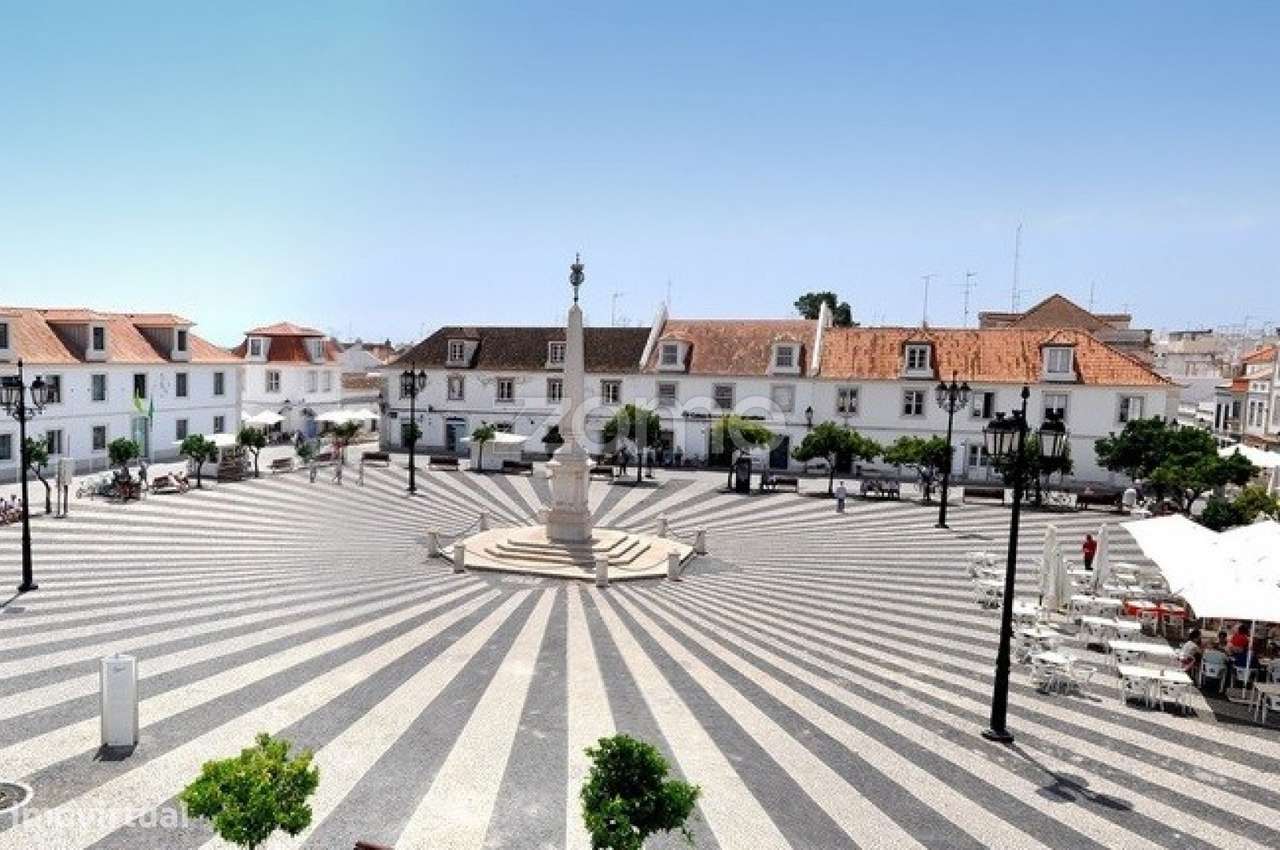 Loja Pombal Shopping no centro da cidade - Grande imagem: 4/7