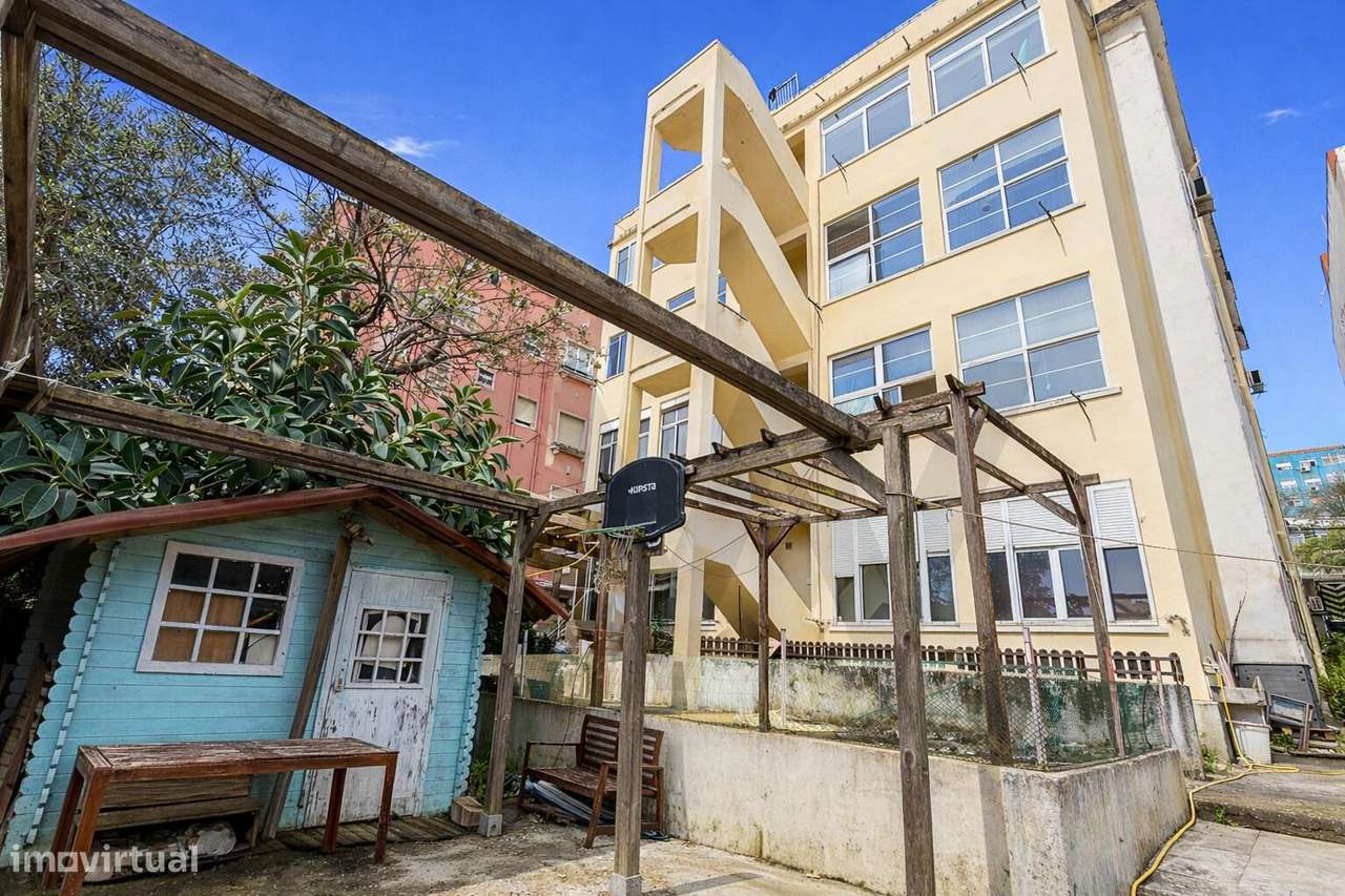 Apartamento T3 na Av. da República, Algés | 110 m2 - Grande imagem: 2/36