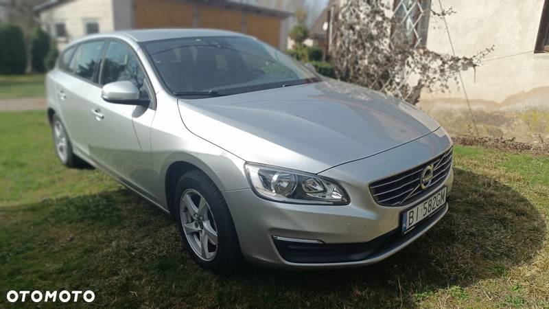 Volvo V60 D2 Kinetic - 3