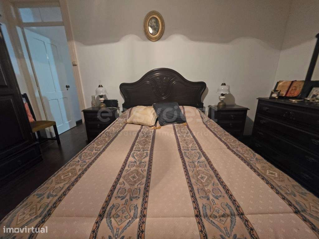 Moradia T3 nas Lajes do Pico com garagem e terraço com vista mar-16