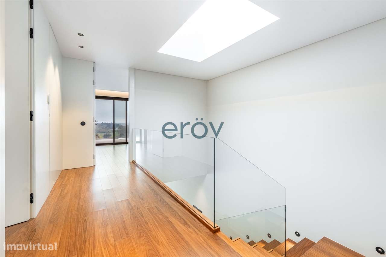 Moradia T4 de Luxo em Requião – Vila Nova de Famalicão-30