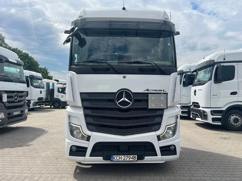 Mercedes-Benz Actros 2023