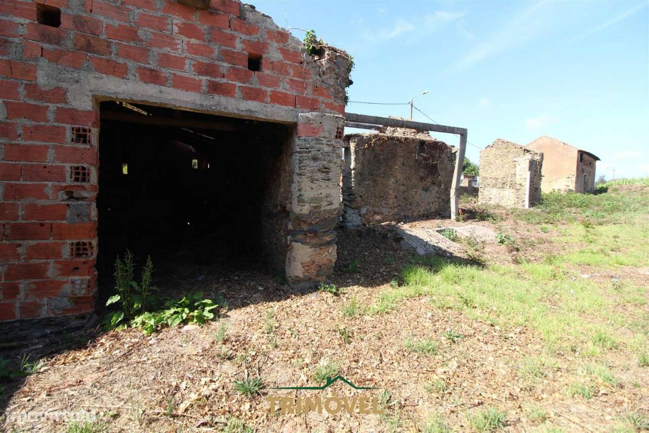Moradia para remodelar em Válega, Ovar-9