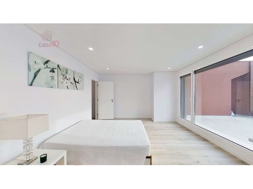 Penthouse Duplex T5 de Luxo, para venda no Montijo-26