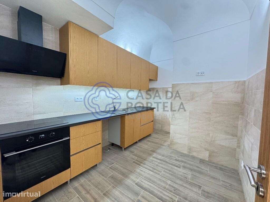 Moradia Térrea à Venda na zona histórica de Évora - Grande imagem: 4/29