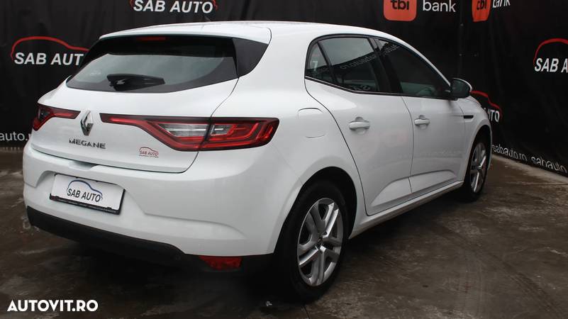 Renault Megane BLUE dCi 115 EDC INTENS - 18