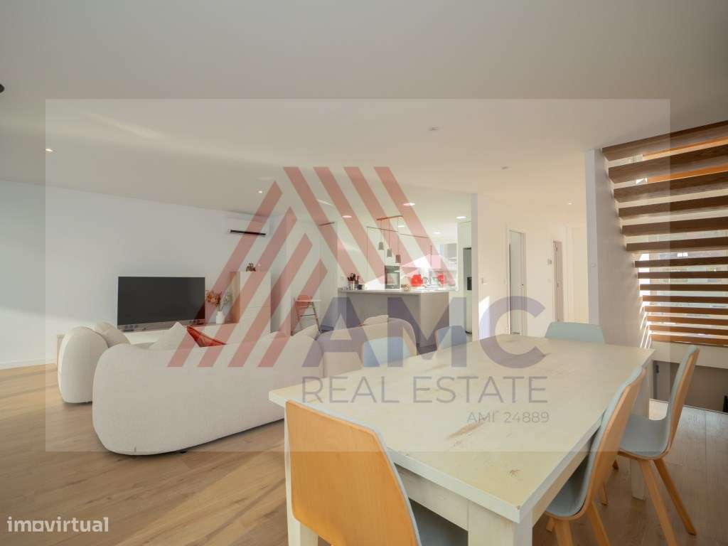 VENDE-SE MORADIA T3 NOVA COM PISCINA PRIVATIVA E GARAGEM-23