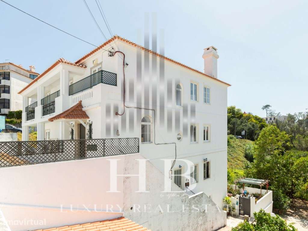 Apartamento T4+1para recuperar | Centro de Sintra | Vista Mar | Sintra - Grande imagem: 4/32