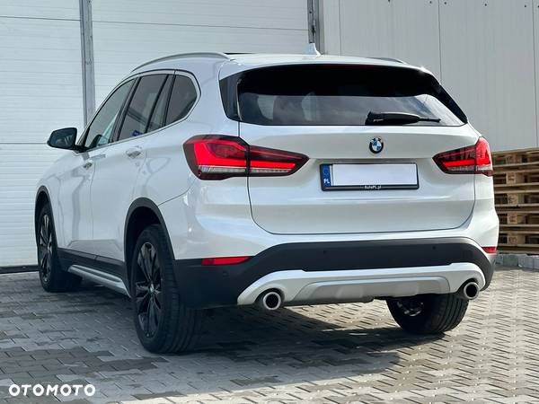 BMW X1 xDrive20d xLine sport - 18