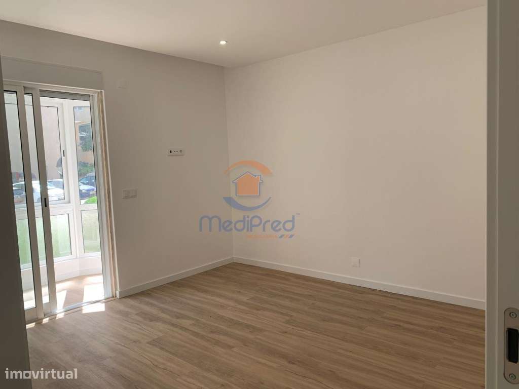 Apartamento T3 totalmente remodelado | Amadora-28