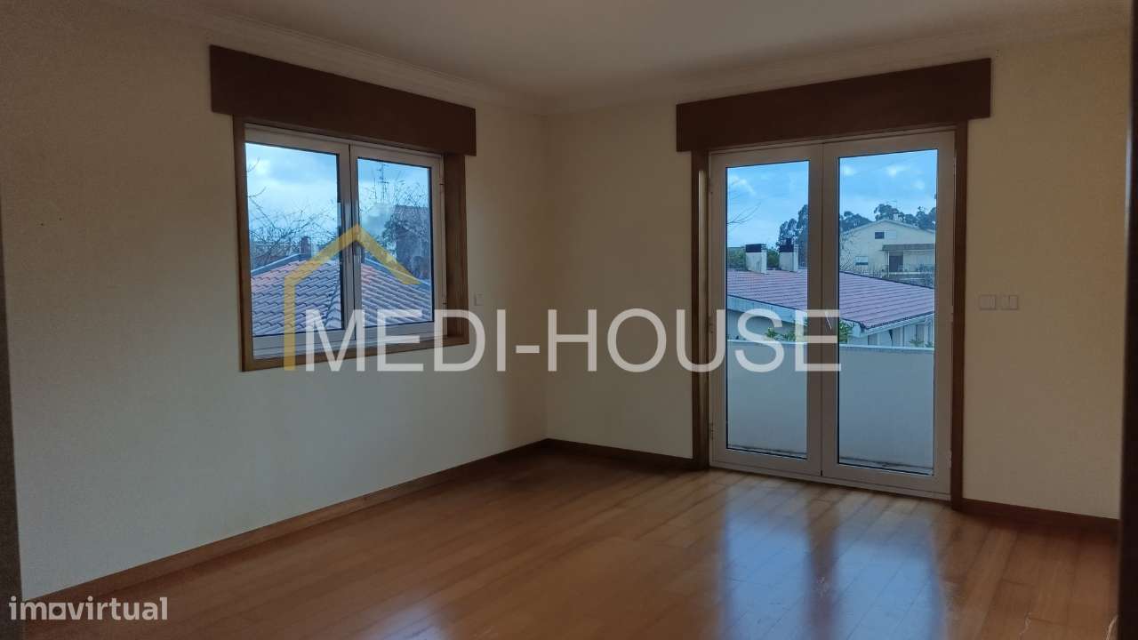 Moradia Unifamiliar T4+1 em Esposende-14