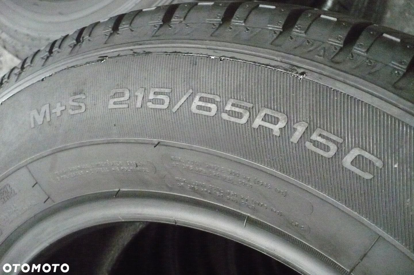 GOODYEAR Cargo Vector 2 215/65R15C 7,4mm 2022 - 2