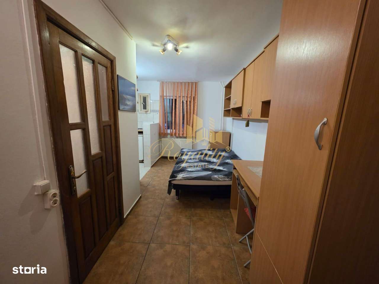 Girocului, Garsoniera, CENTRALA PROPRIE, parter, bloc de apartamente - Imagine principală: 4/10